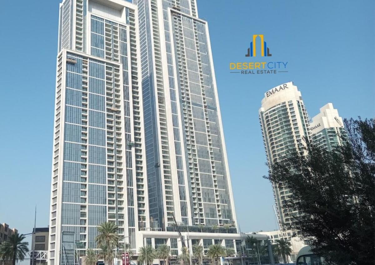 Apartment Cozy & Modern 1 Bedroom In Downtown Dubai, Hosted By Desert *