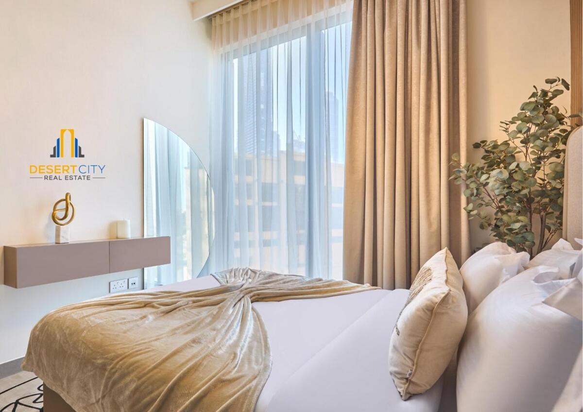 Apartment Cozy & Modern 1 Bedroom In Downtown Dubai, Hosted By Desert *