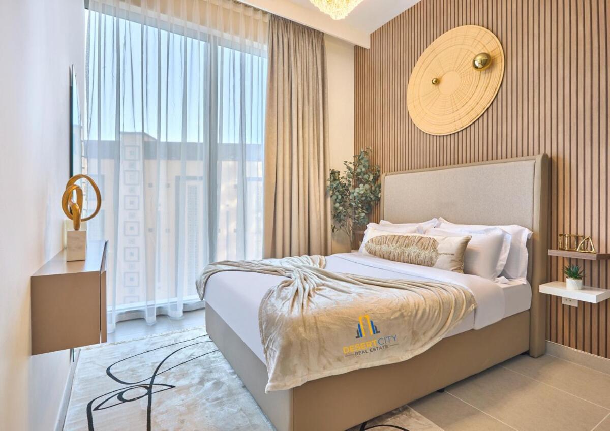 Cozy & Modern 1 Bedroom In Downtown Dubai, Hosted By Desert Dubai