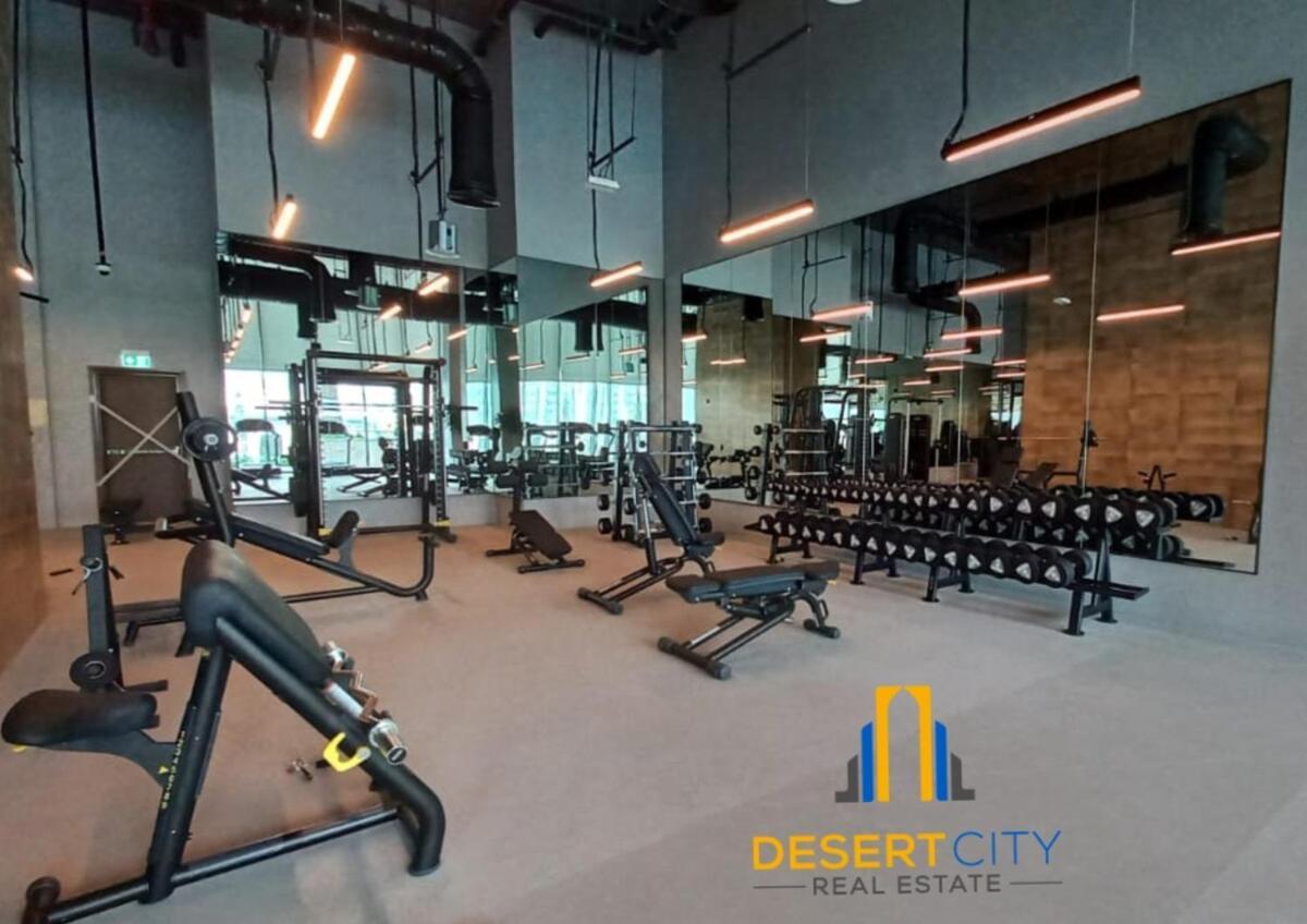 Apartment Cozy & Modern 1 Bedroom In Downtown Dubai, Hosted By Desert *