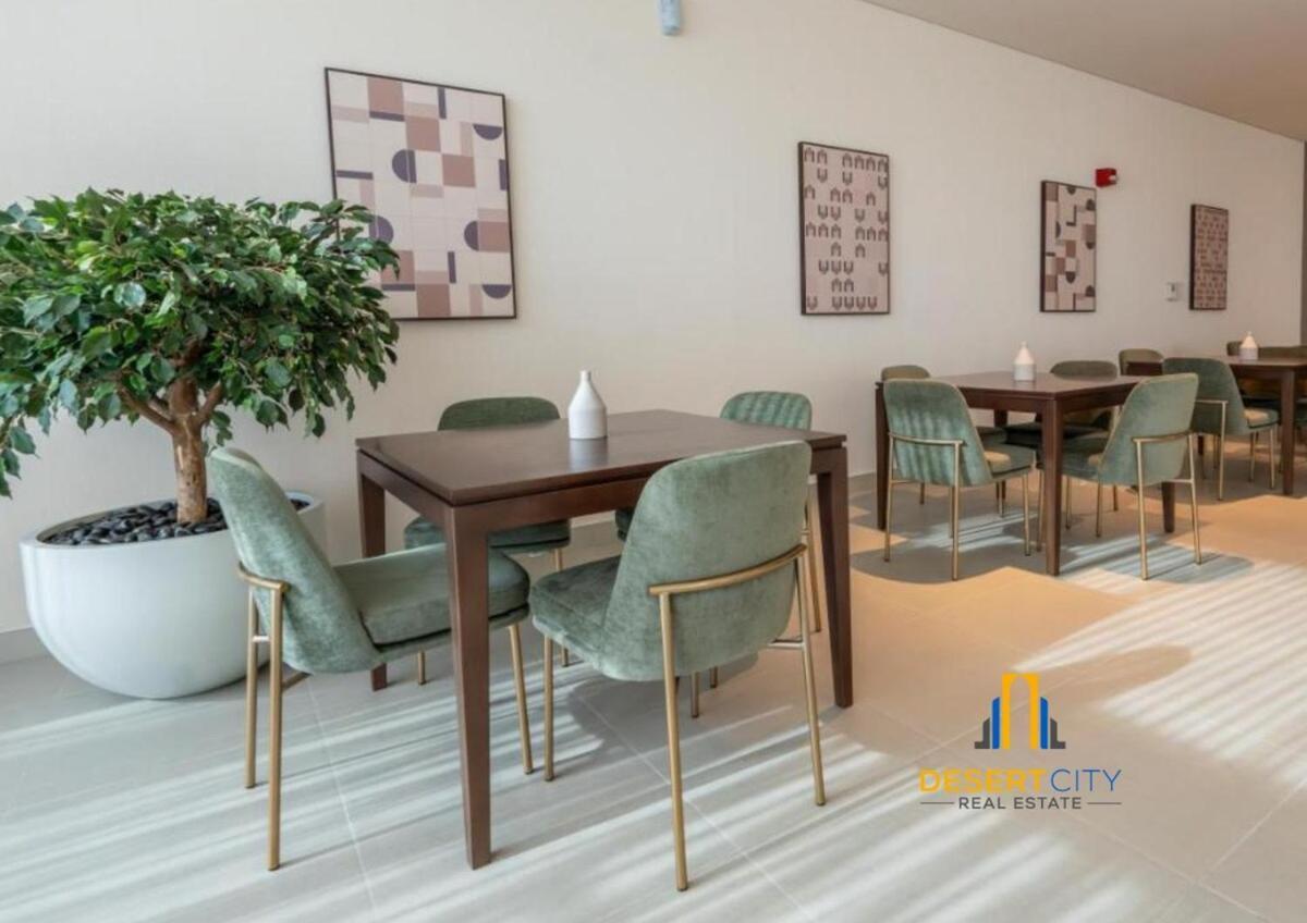 Cozy & Modern 1 Bedroom In Downtown Dubai, Hosted By Desert Dubai